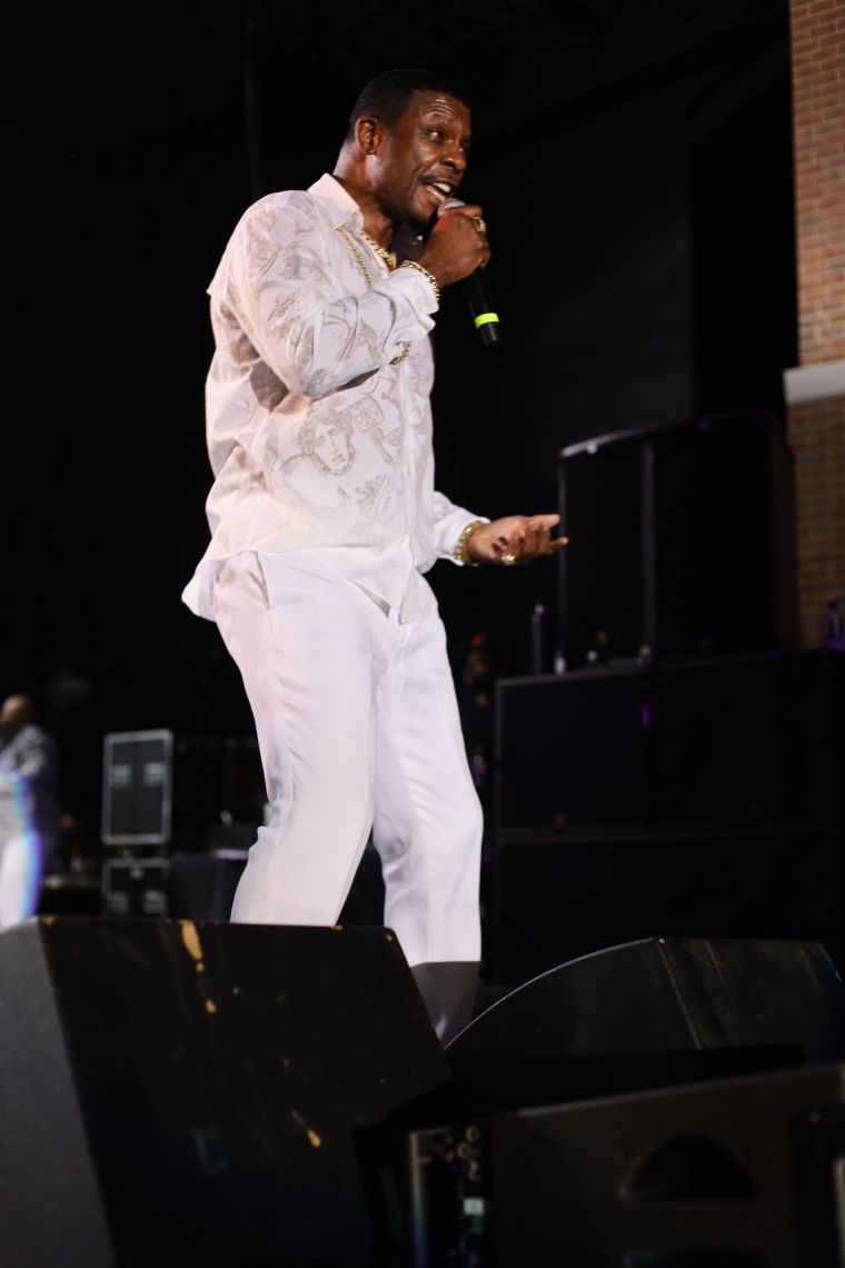 One More Time Experience